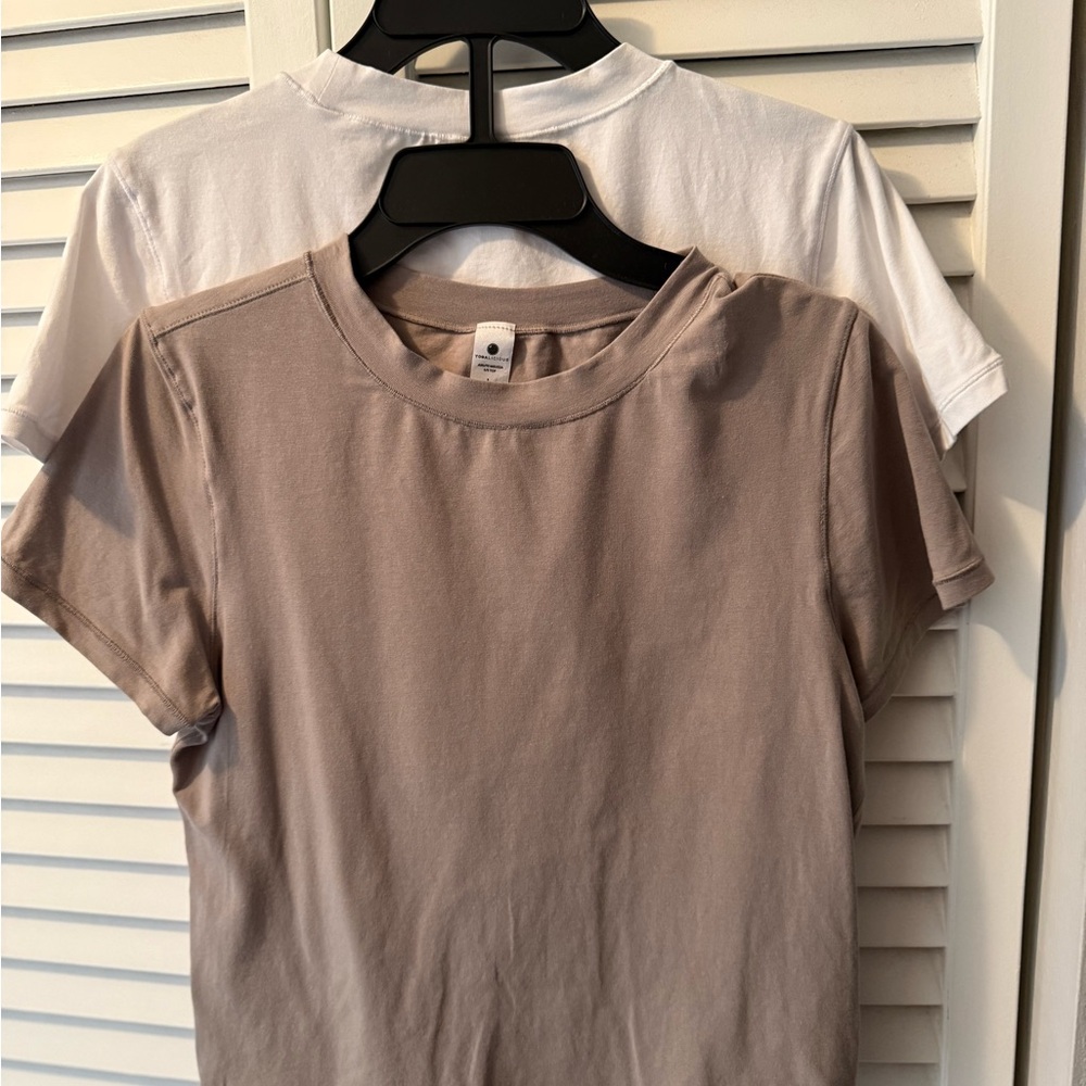 Yogalicious Women's Camisoles - White and Tan